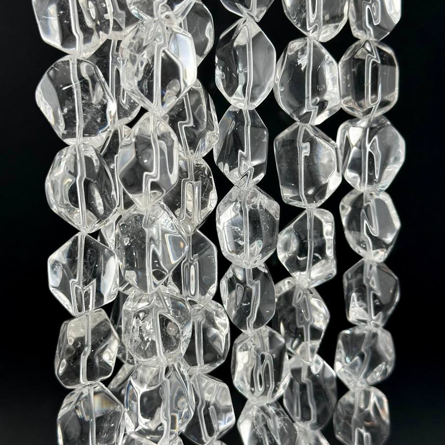 Бусины Горный хрусталь размер 15*20мм натуральный камень